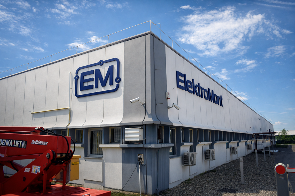 T�rbet� �s habbet� felirat k�sz�t�s P�szt�